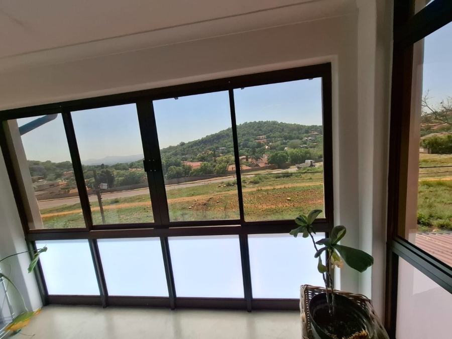 5 Bedroom Property for Sale in Cashan North West